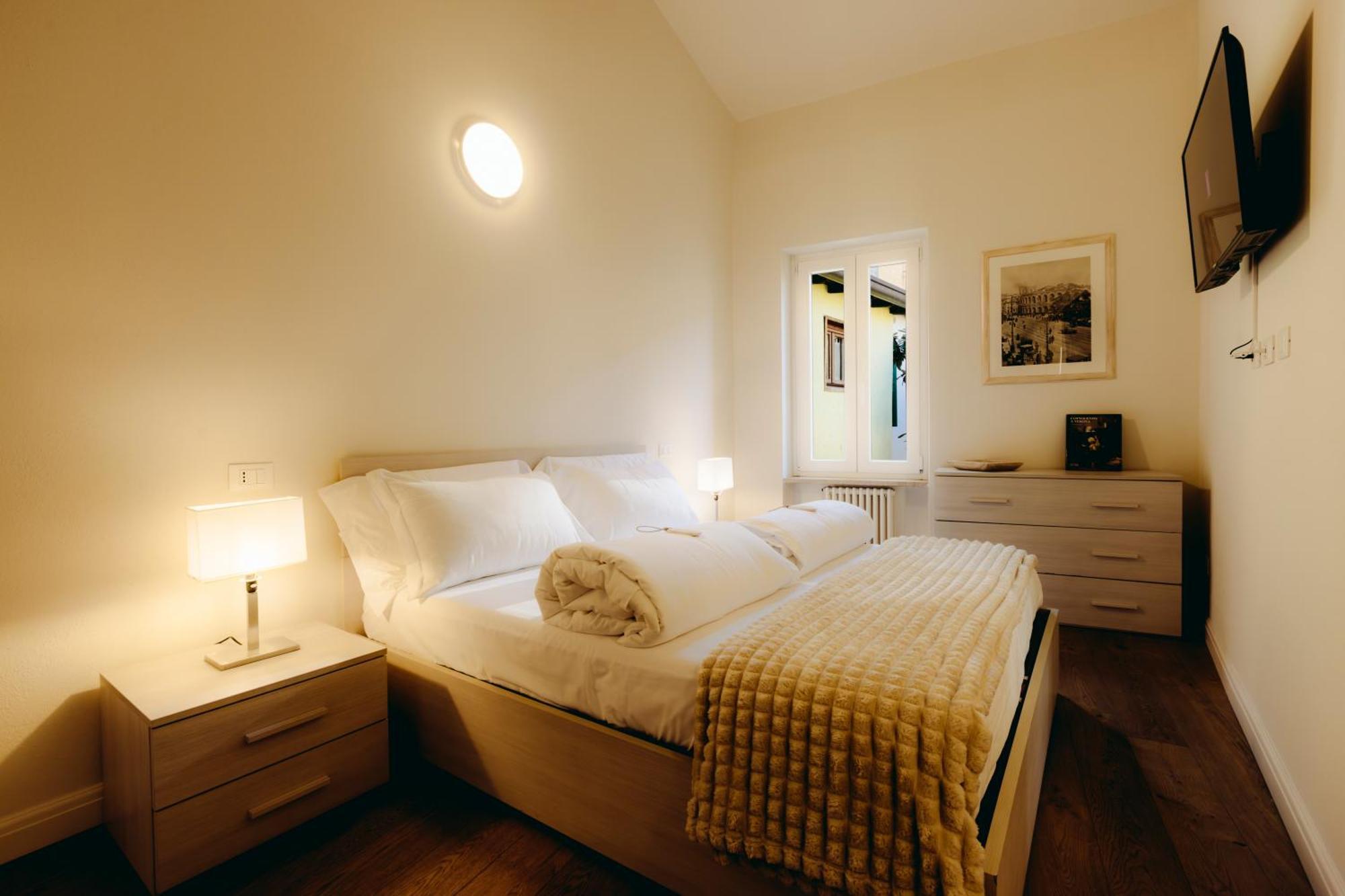 Eap Suites, Verona Exterior foto
